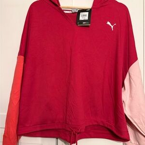 Puma Women's Vibrant Magenta and Pink Sweatshirt
